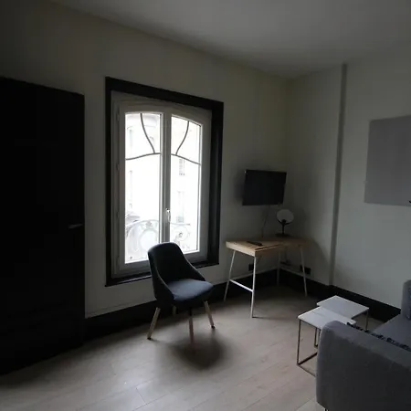 Royal I Apartment
