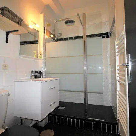 Apartment Royal I Reims